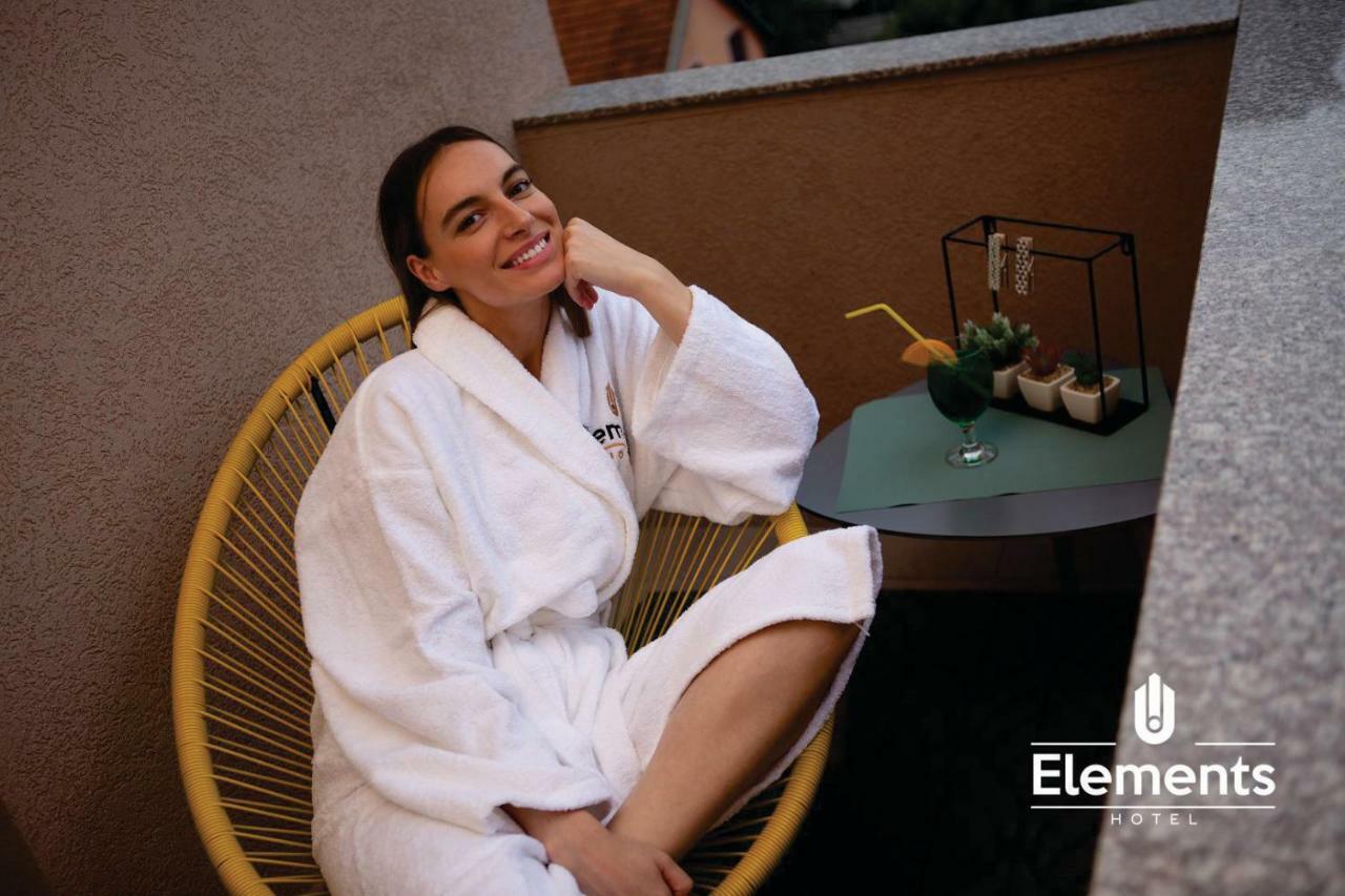 Hotel Elements Novi Pazar Esterno foto
